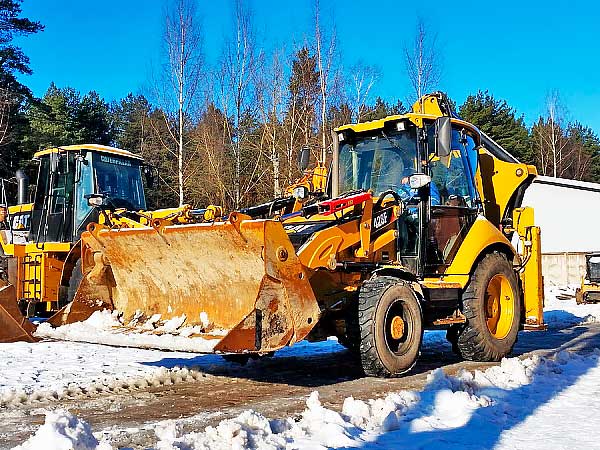 Экскаватор-погрузчик CAT 428F 2012 года (Санкт-Петербург)